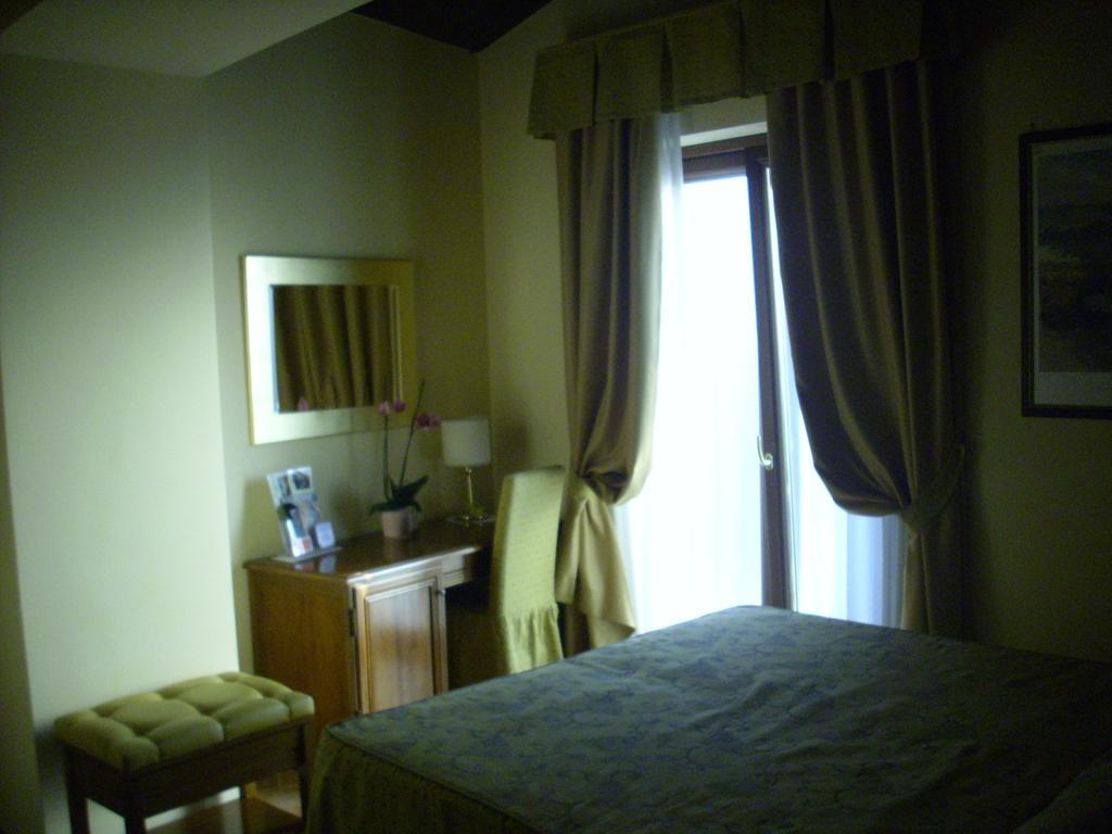 Chiara E Benedetta Villa Degli Ulivi Orvieto Phòng bức ảnh